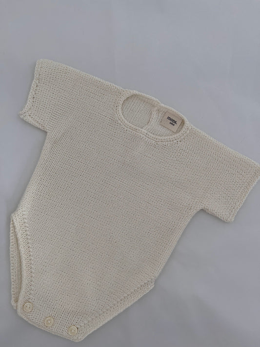 Pelele de manga corta